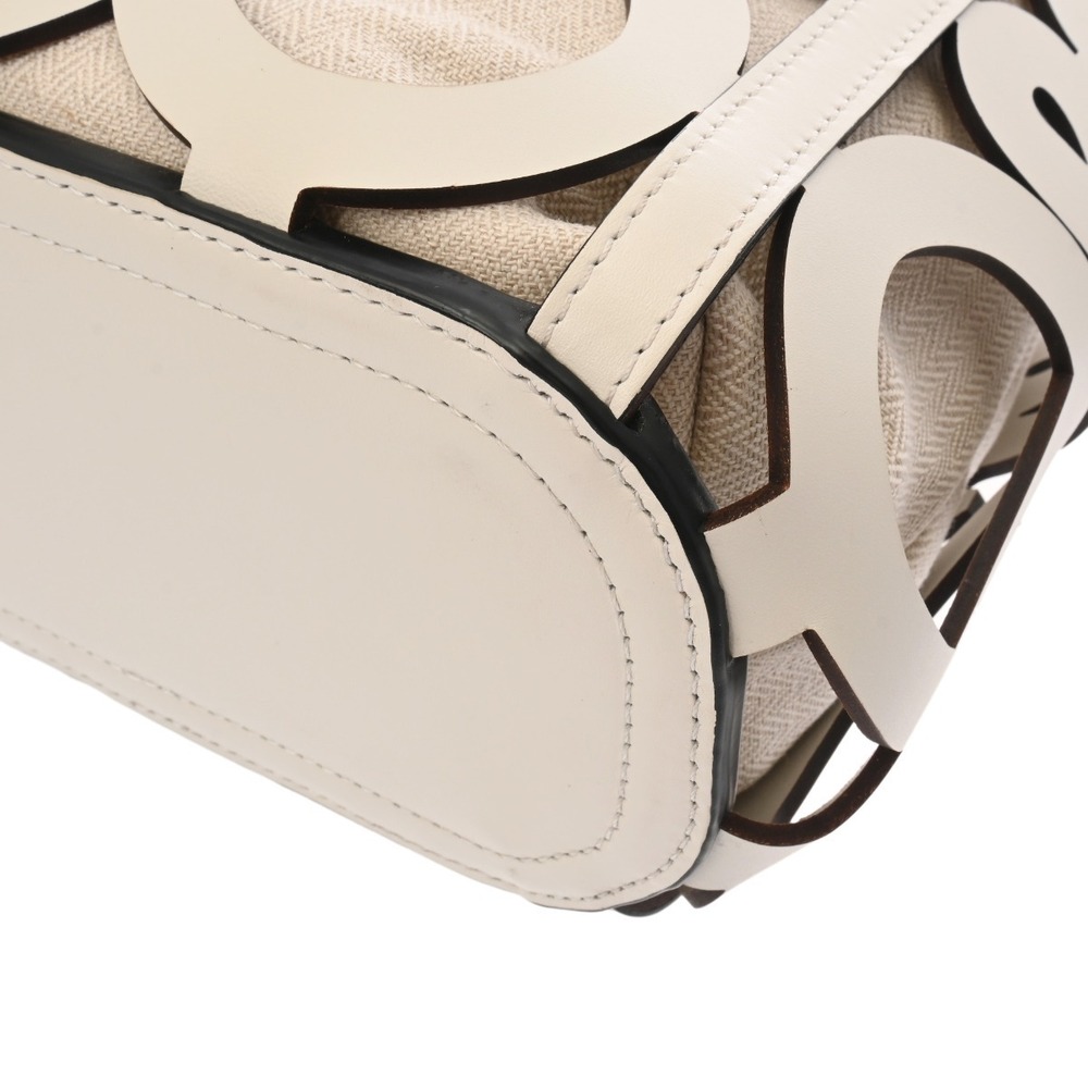 Loewe Anagram Cutout Tote White Calfskin Bag - Picture 7 of 9